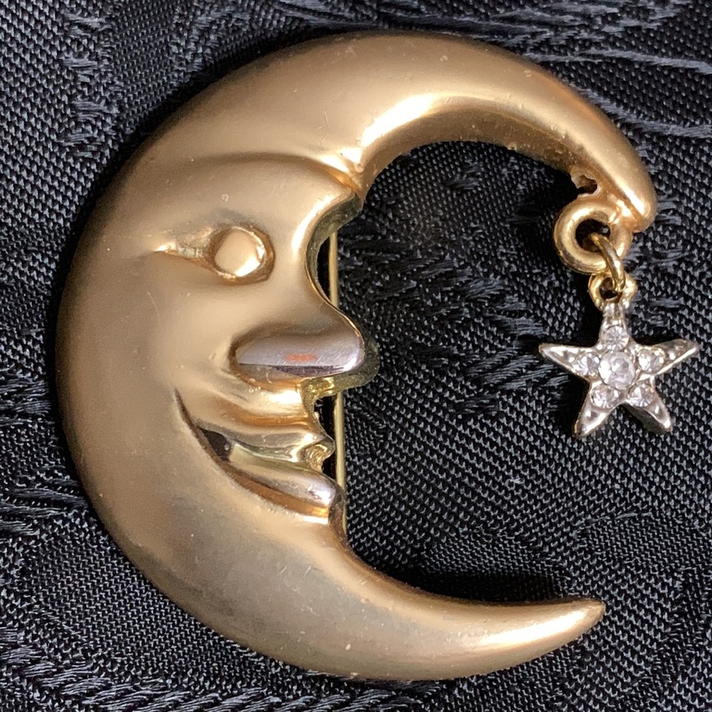 Vintage Celestial Gold Tone Smiling Moon Brooch with Crystal Star Dangle
